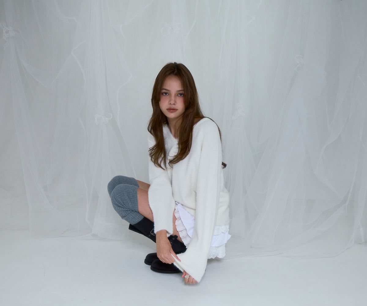 로제프란츠(ROSEFRANTZ) Fur V-neck Knit [Ivory]