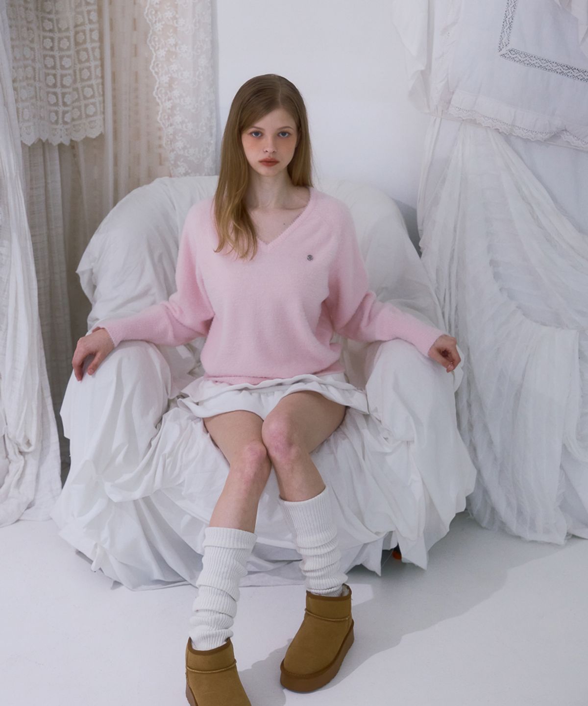 로제프란츠(ROSEFRANTZ) Fur V-neck Knit [Pink]