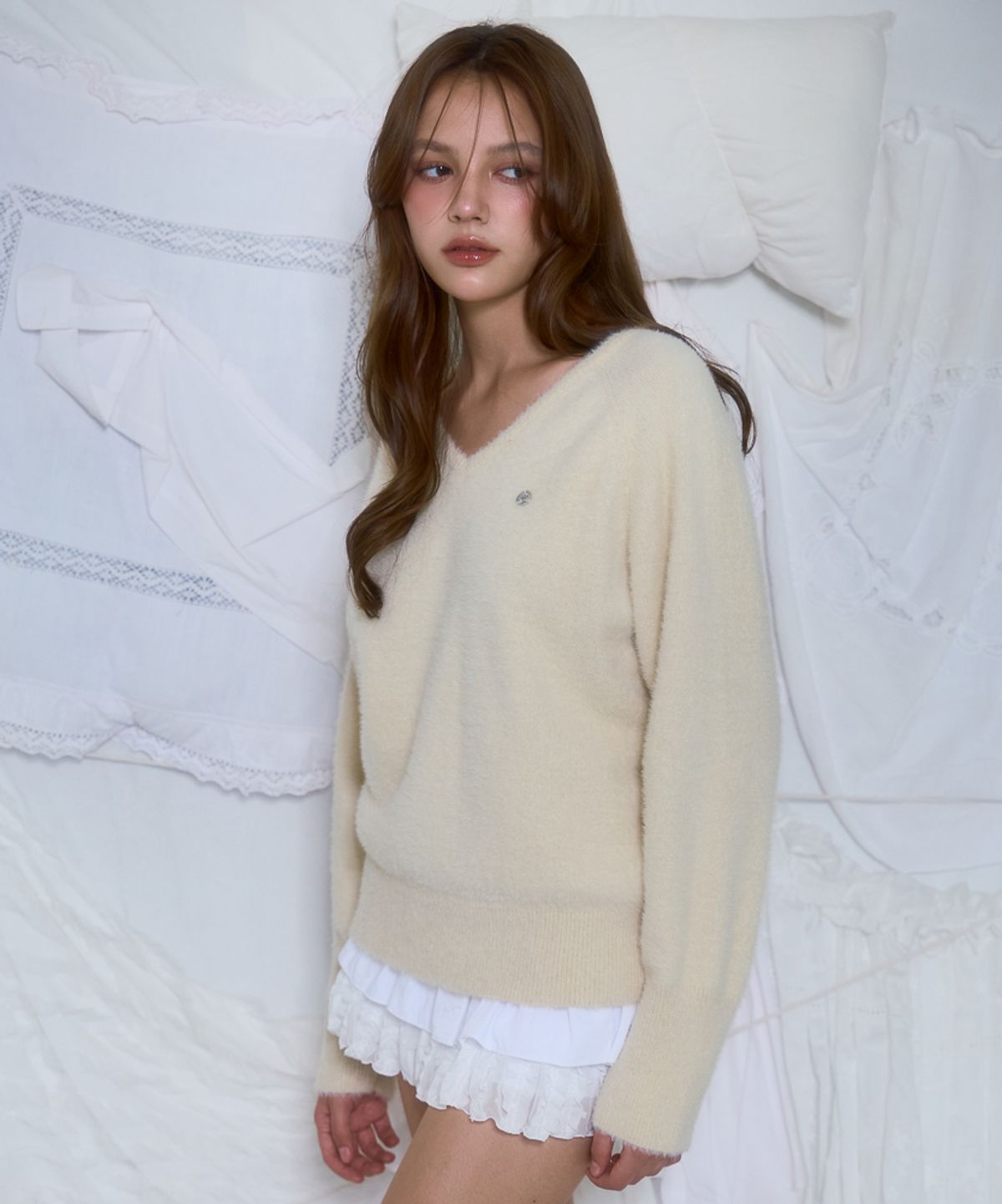 로제프란츠(ROSEFRANTZ) Fur V-neck Knit [Butter]