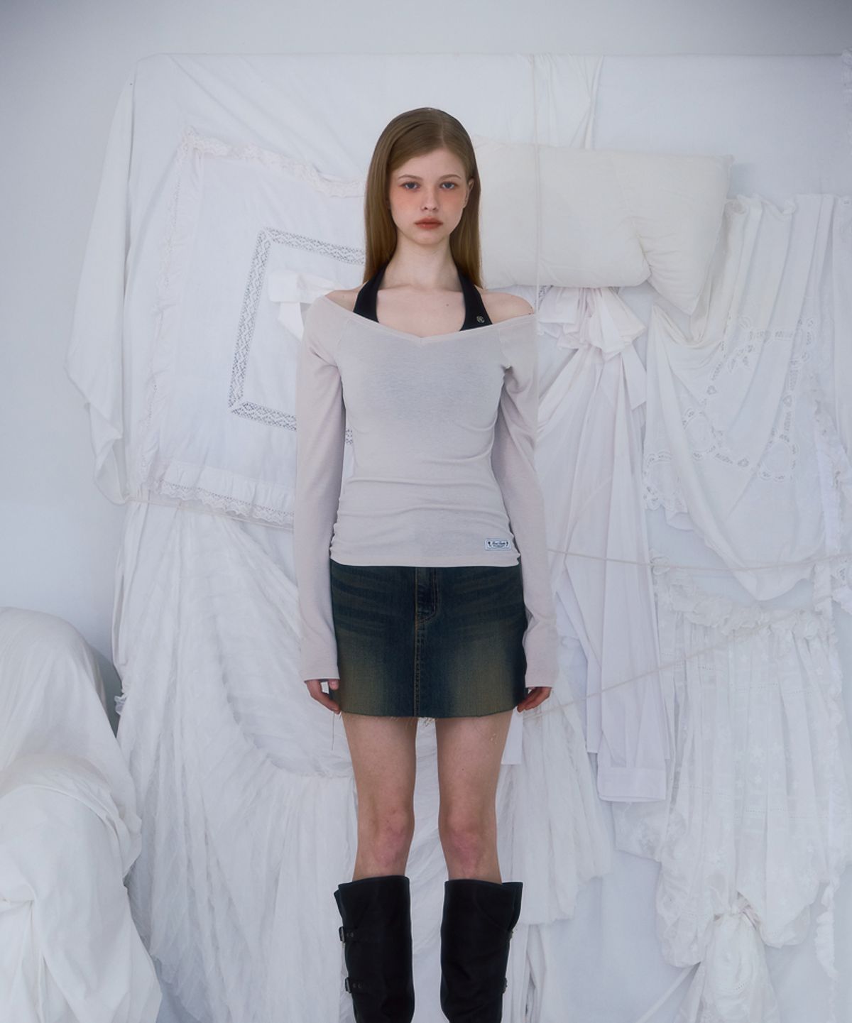 로제프란츠(ROSEFRANTZ) Soft Curve V-neck Long Sleeve [Beige]