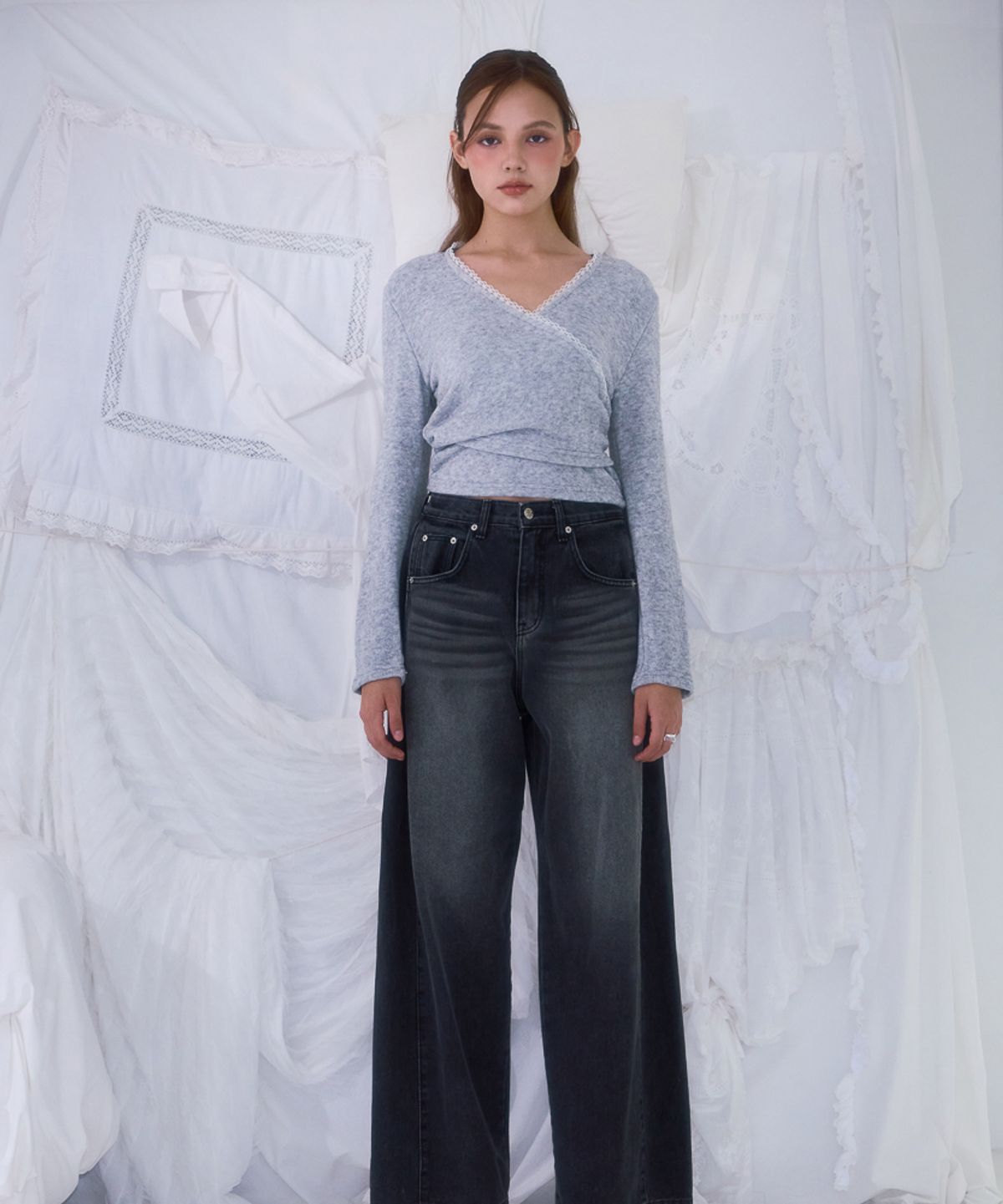 로제프란츠(ROSEFRANTZ) Lace Line Wrap Long Sleeve [Gray]