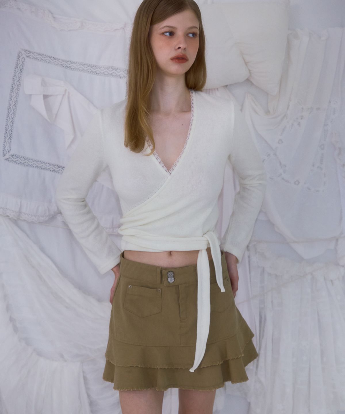 로제프란츠(ROSEFRANTZ) Lace Line Wrap Long Sleeve [Ivory]