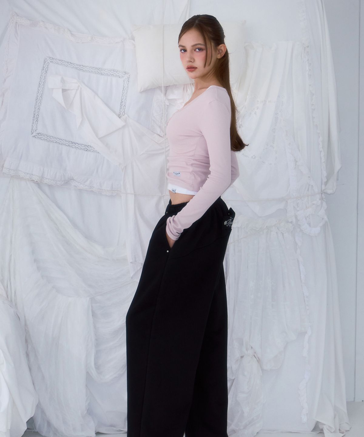 로제프란츠(ROSEFRANTZ) V-neck Button Long Sleeve [Pink]