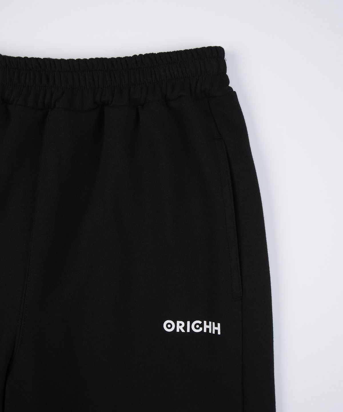 오라이(ORIGHH) 그래피티 프린트 코튼 조거 팬츠_블랙