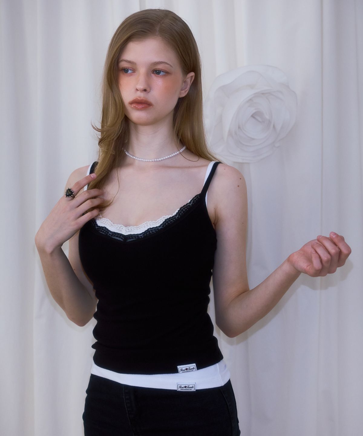 로제프란츠(ROSEFRANTZ) Lace Slim Sleeveless [Black]