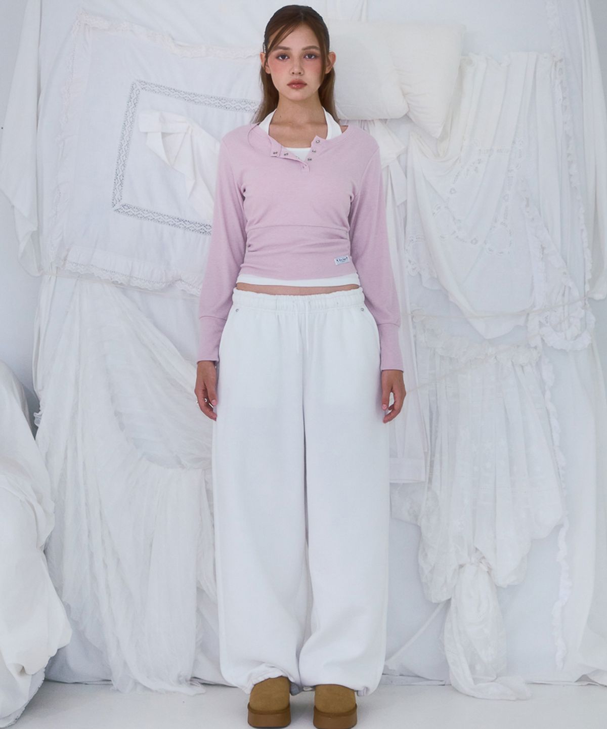 로제프란츠(ROSEFRANTZ) Back Point 2Way Sweatpants [Ivory]
