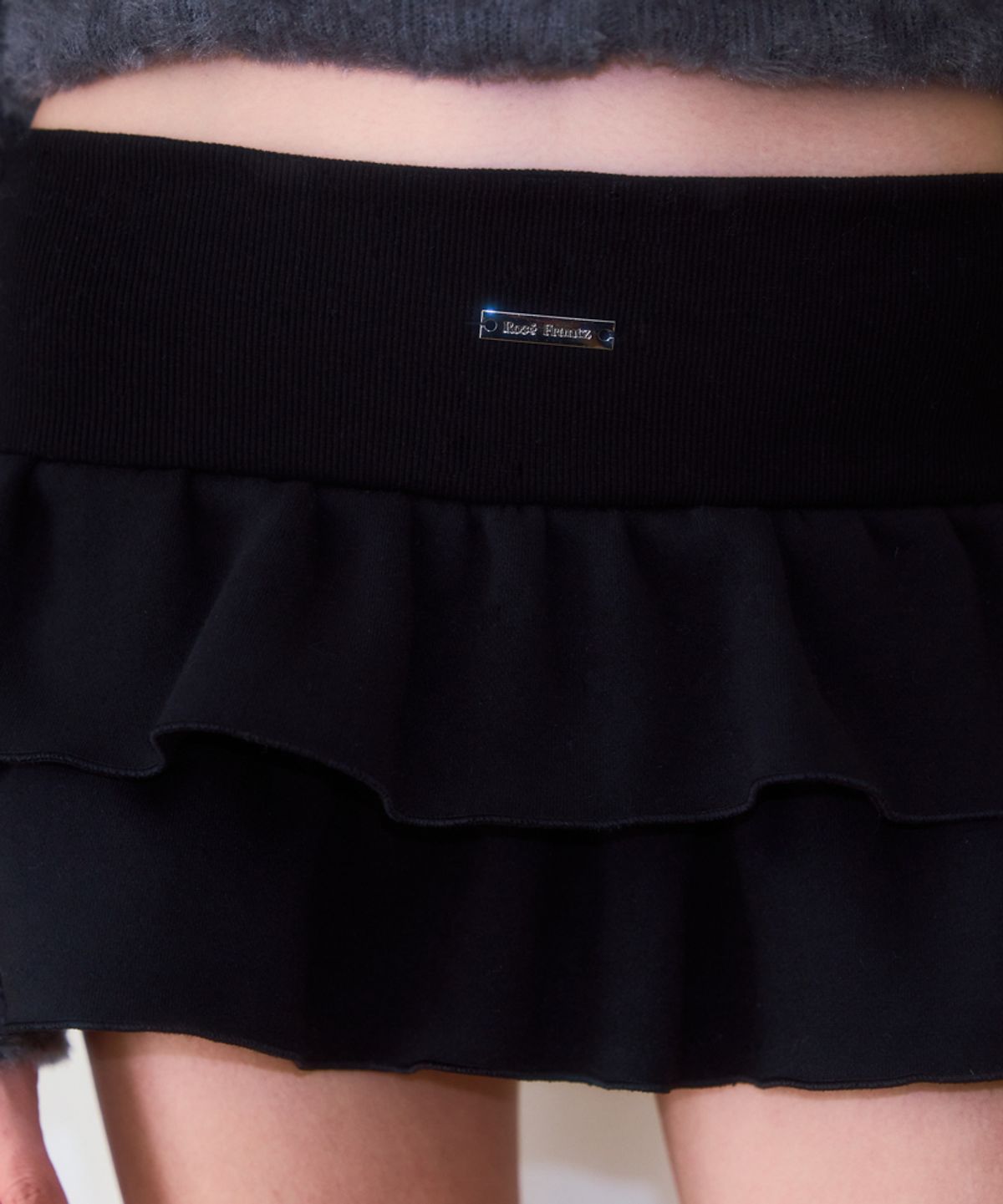 로제프란츠(ROSEFRANTZ) Cancan Sweat Mini Skirt [Black]