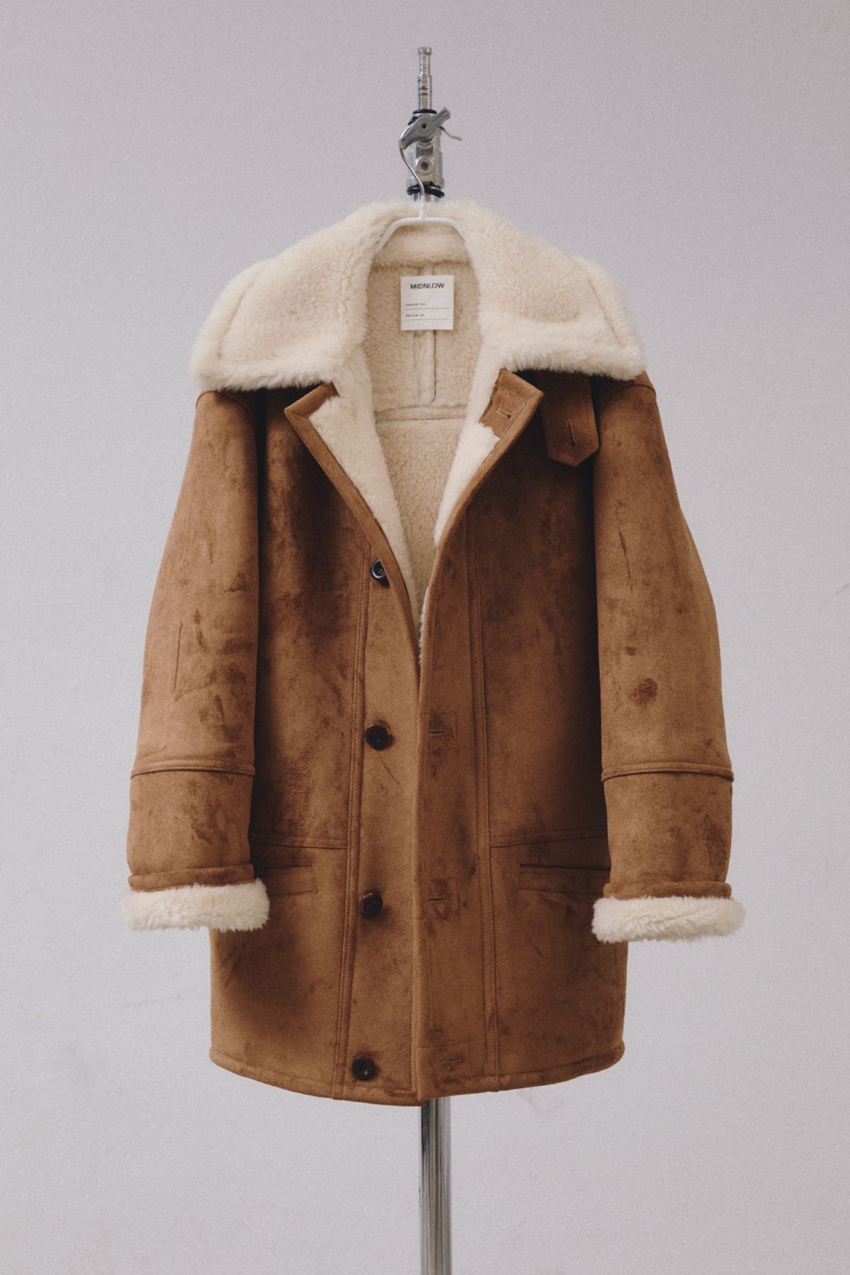 미드앤로우(MIDNLOW) Acoustic Suede Shearling Coat