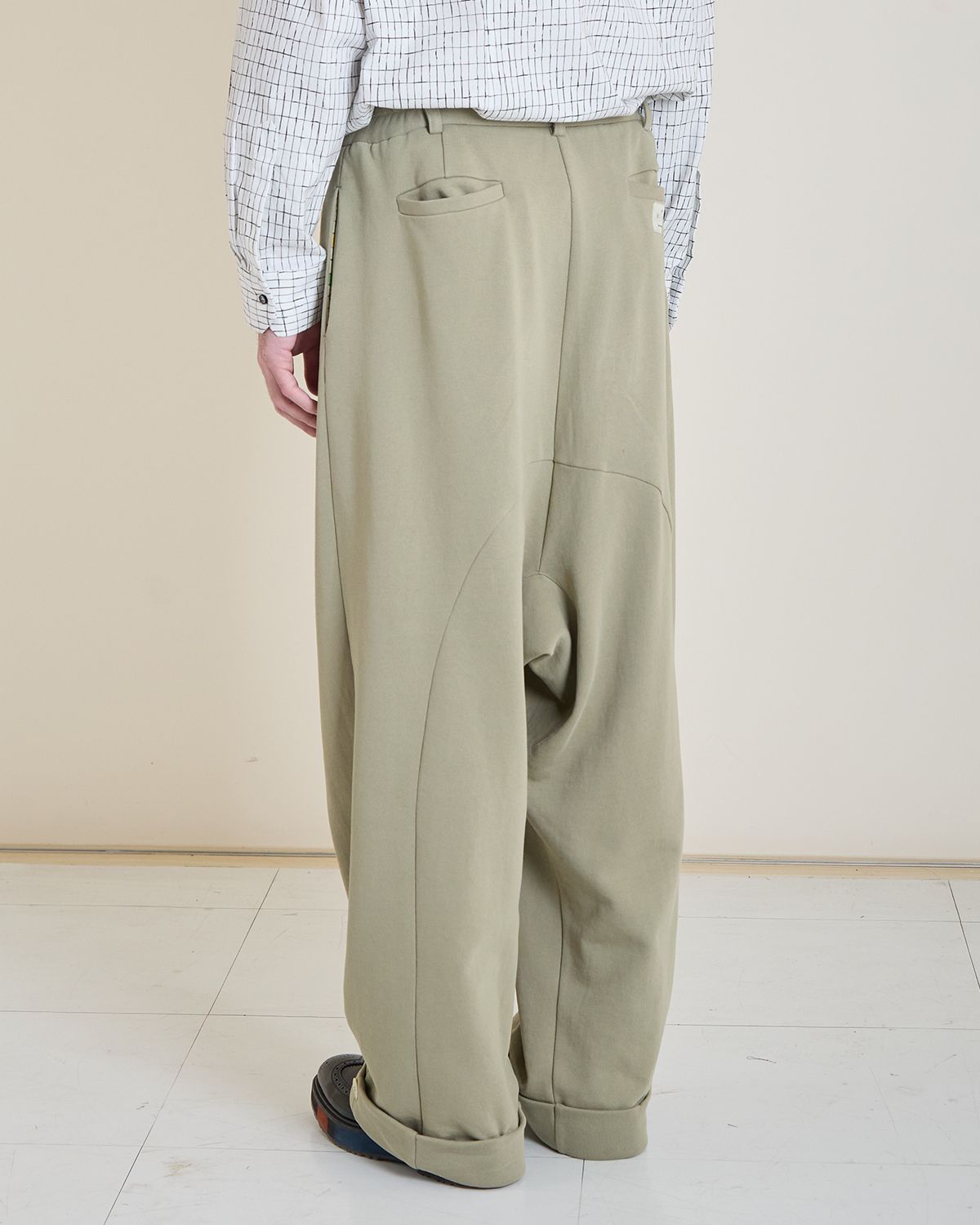 와이쏘씨리얼즈(WHYSOCEREALZ) Wide Baggie Trousers (olive)
