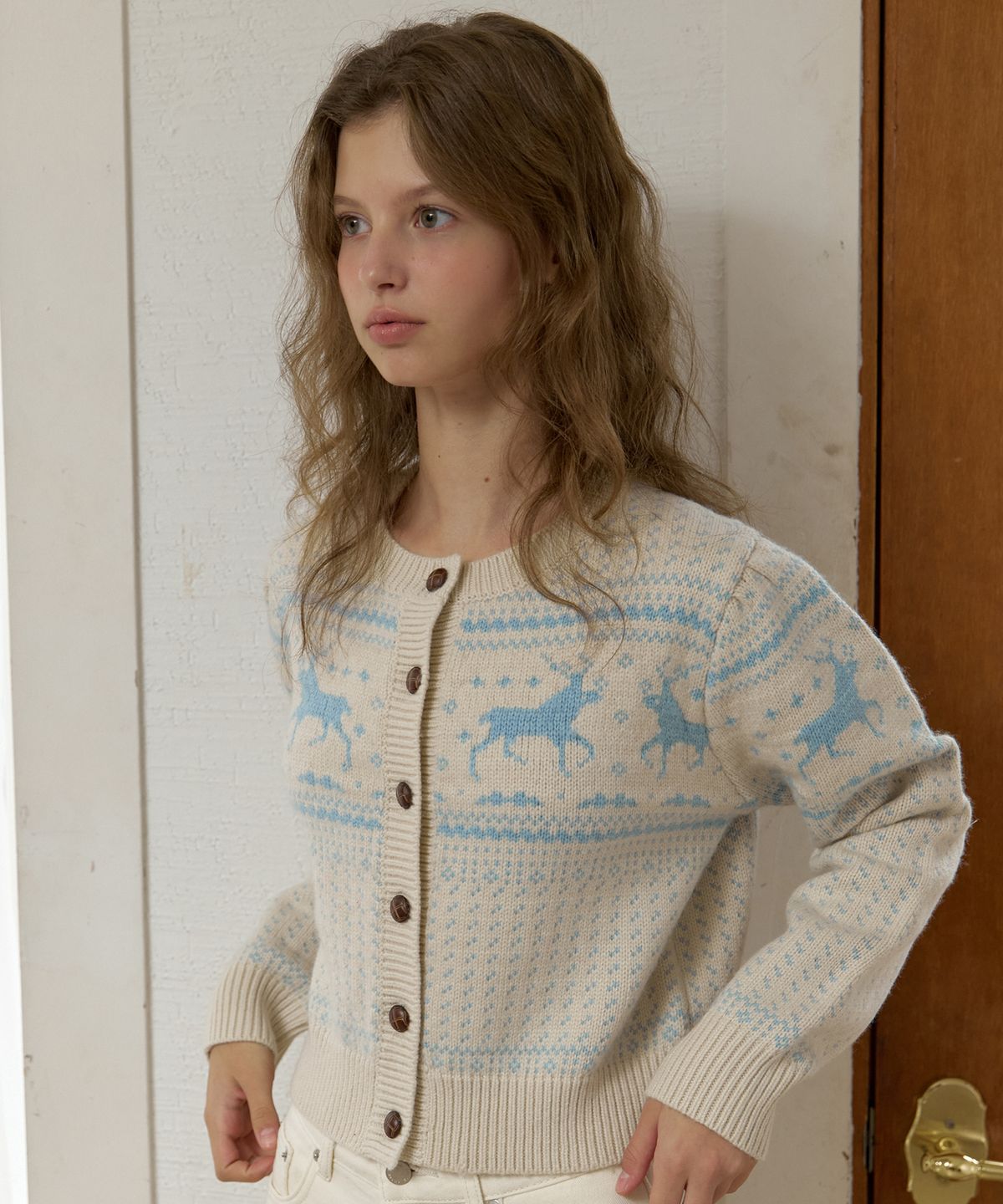 어몽(AMONG) A HOLIDAY NORDIC CARDIGAN_LIGHT BLUE