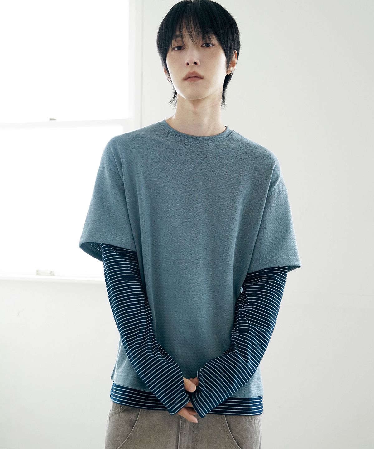 밈더워드로브(MIMTHEWARDROBE) 스트라이프 레이어드 롱슬리브_블루