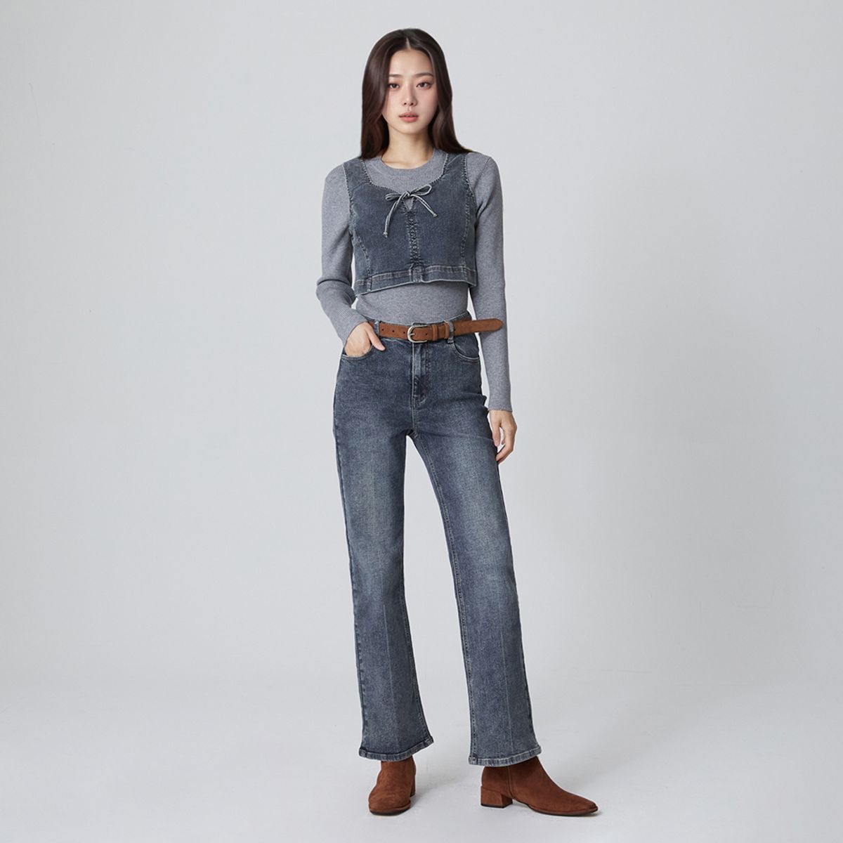 랩(LAP) 앞 리본 데님 뷔스티에 블라우스 AR3DB870