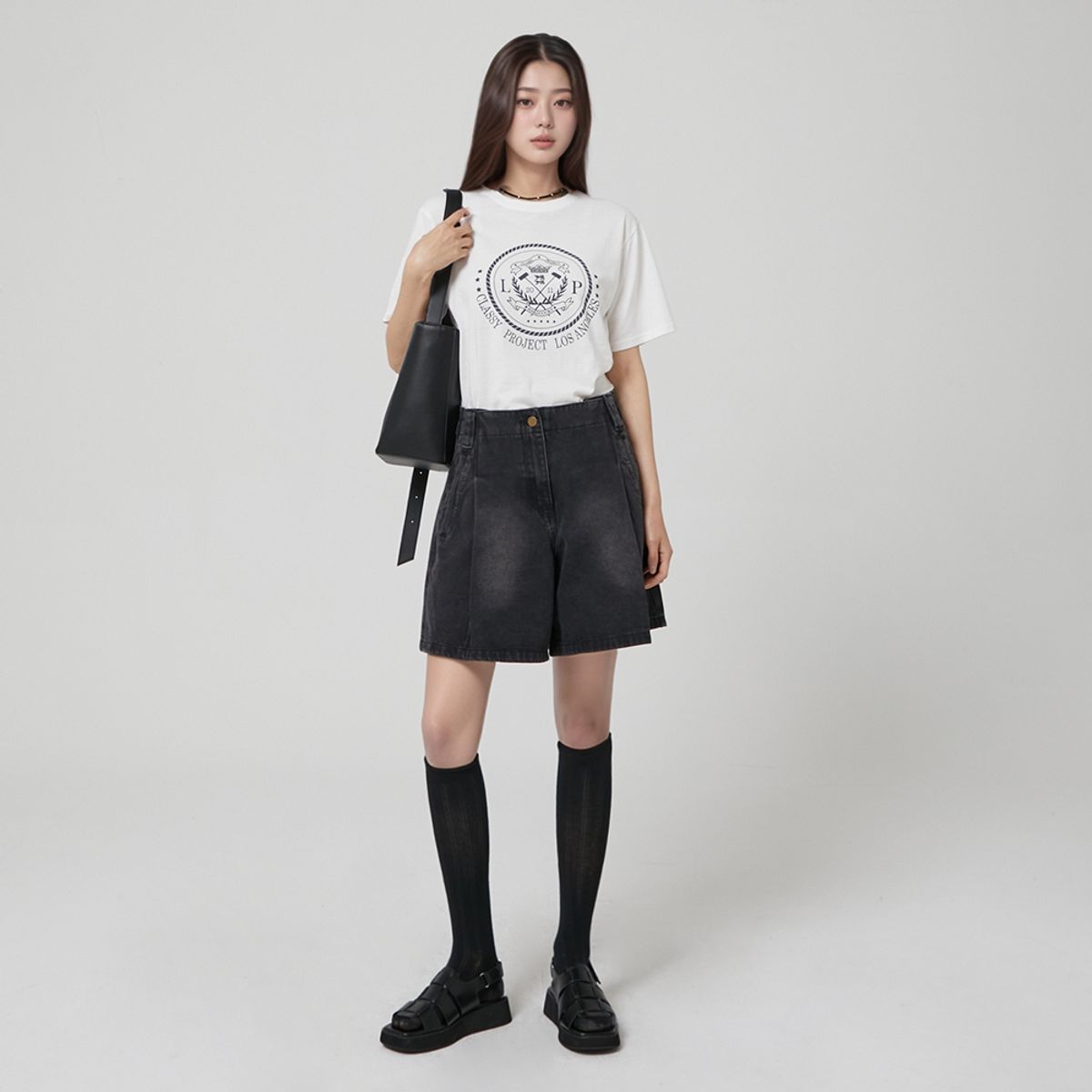 랩(LAP) 워싱 주름 턱 데님쇼츠 AR3DP863