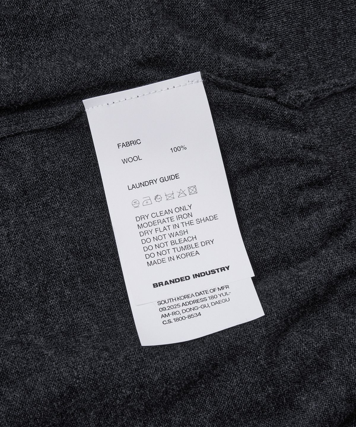 브랜디드(BRANDED) [SUPERIOR] ESSENTIAL SUPERFINE ROUND KNIT [CHARCOAL]