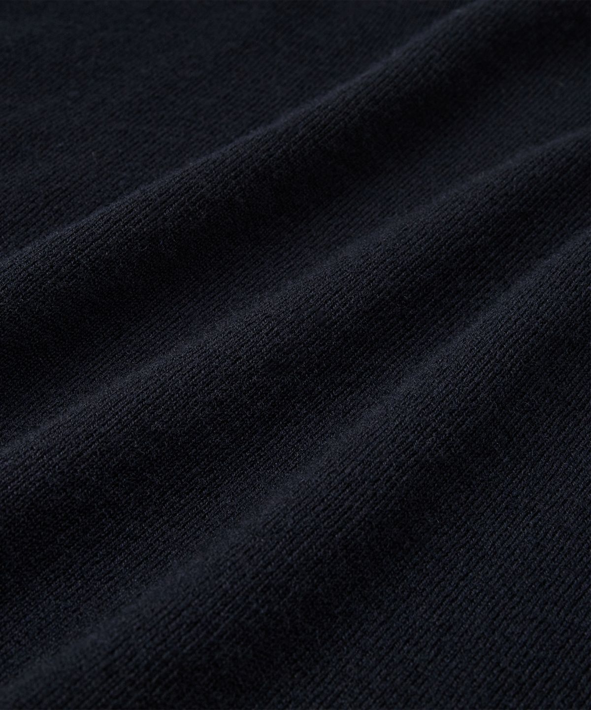 브랜디드(BRANDED) [SUPERIOR] ESSENTIAL SUPERFINE ROUND KNIT [DARK NAVY]