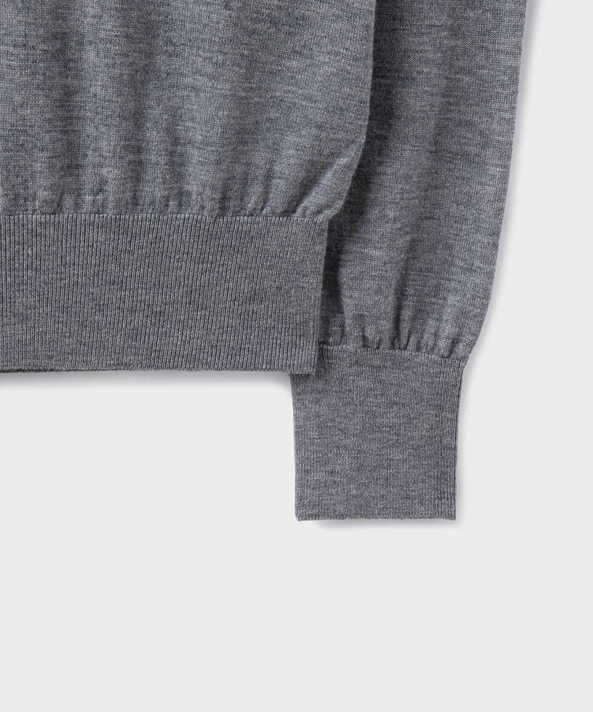 브랜디드(BRANDED) [SUPERIOR] ESSENTIAL SUPERFINE V-NECK KNIT [MELANGE GRAY]