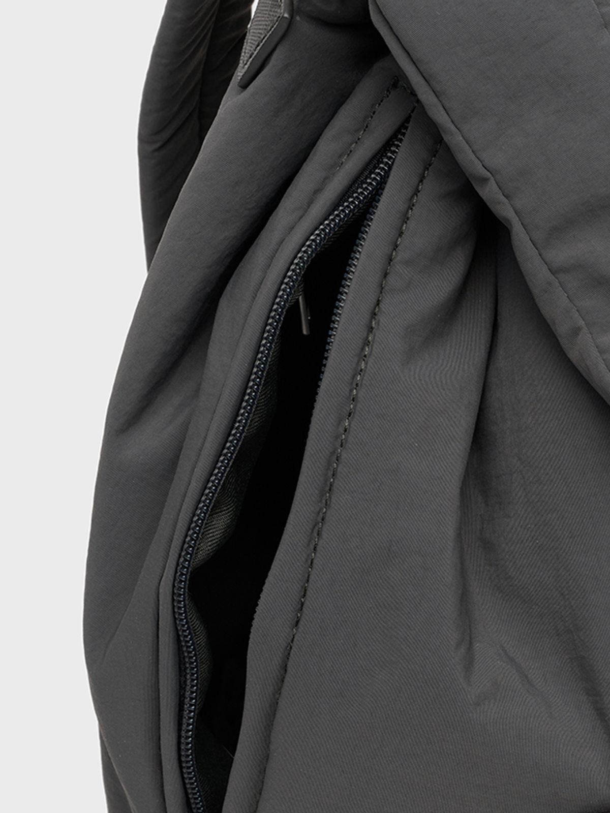 샐볼(SALBOL) CLOUD BACKPACK [CHARCOAL]