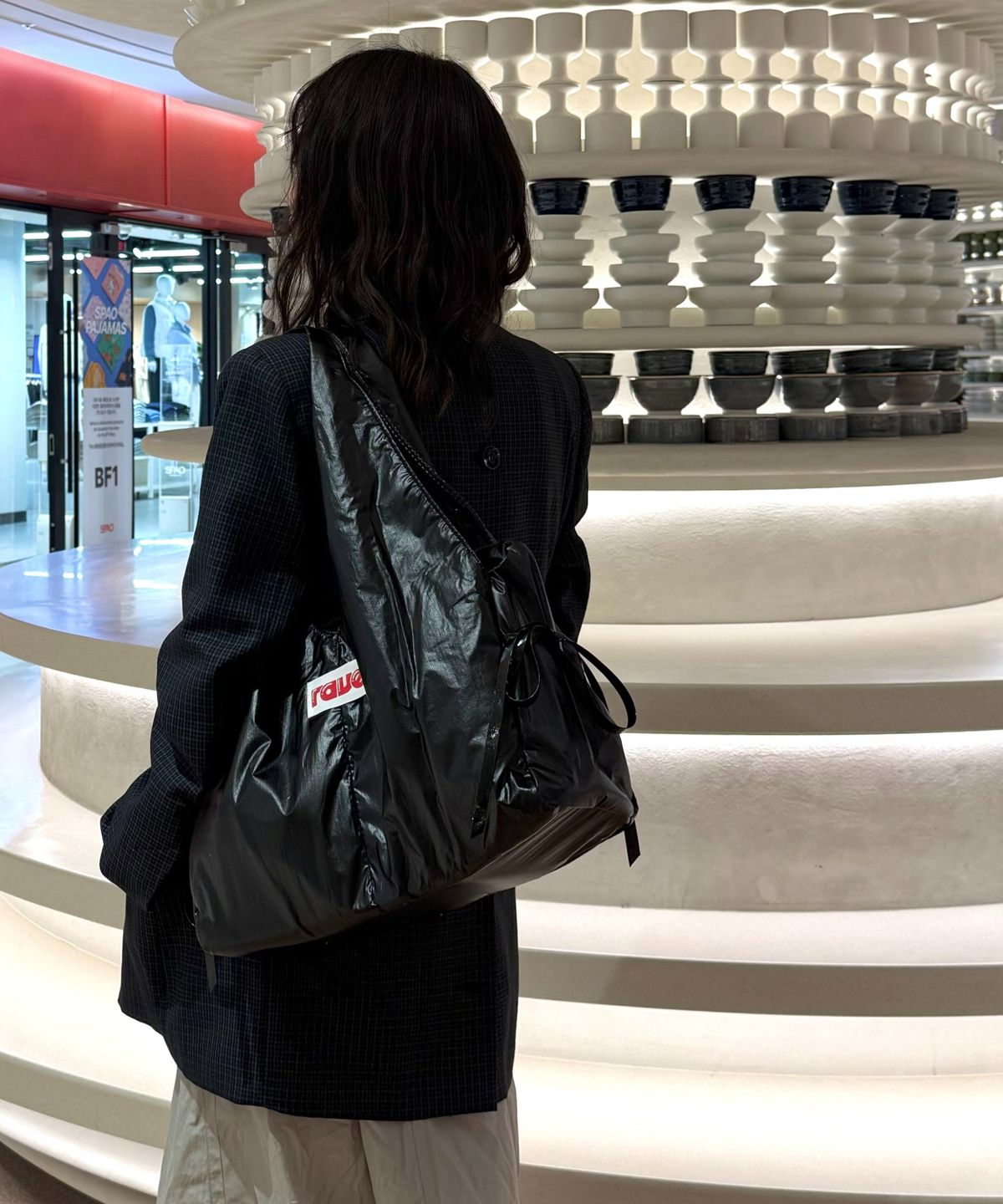 러브레이브리브(LOVERAVELIVE) [SET] 럽레리 4 포켓 리본 숄더 보부백 (black) 키링세트