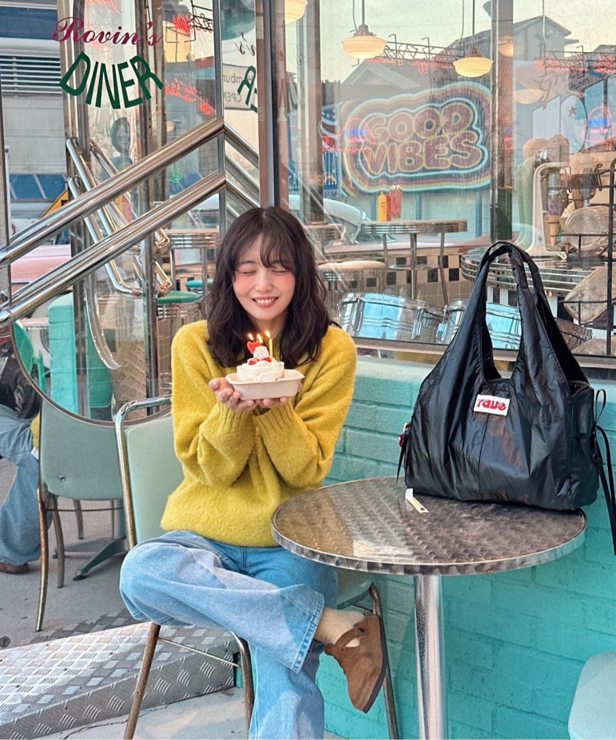 러브레이브리브(LOVERAVELIVE) [SET] 럽레리 4 포켓 리본 숄더 보부백 (black) 키링세트