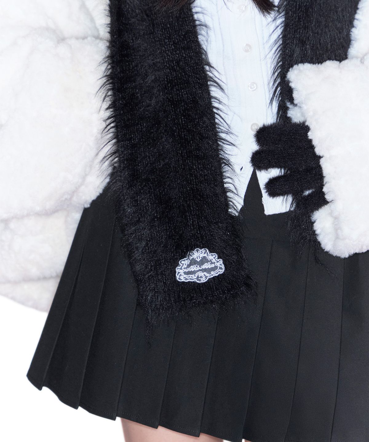 알키알카(ALKI ALKA) Fuzzy Muffler (Black)
