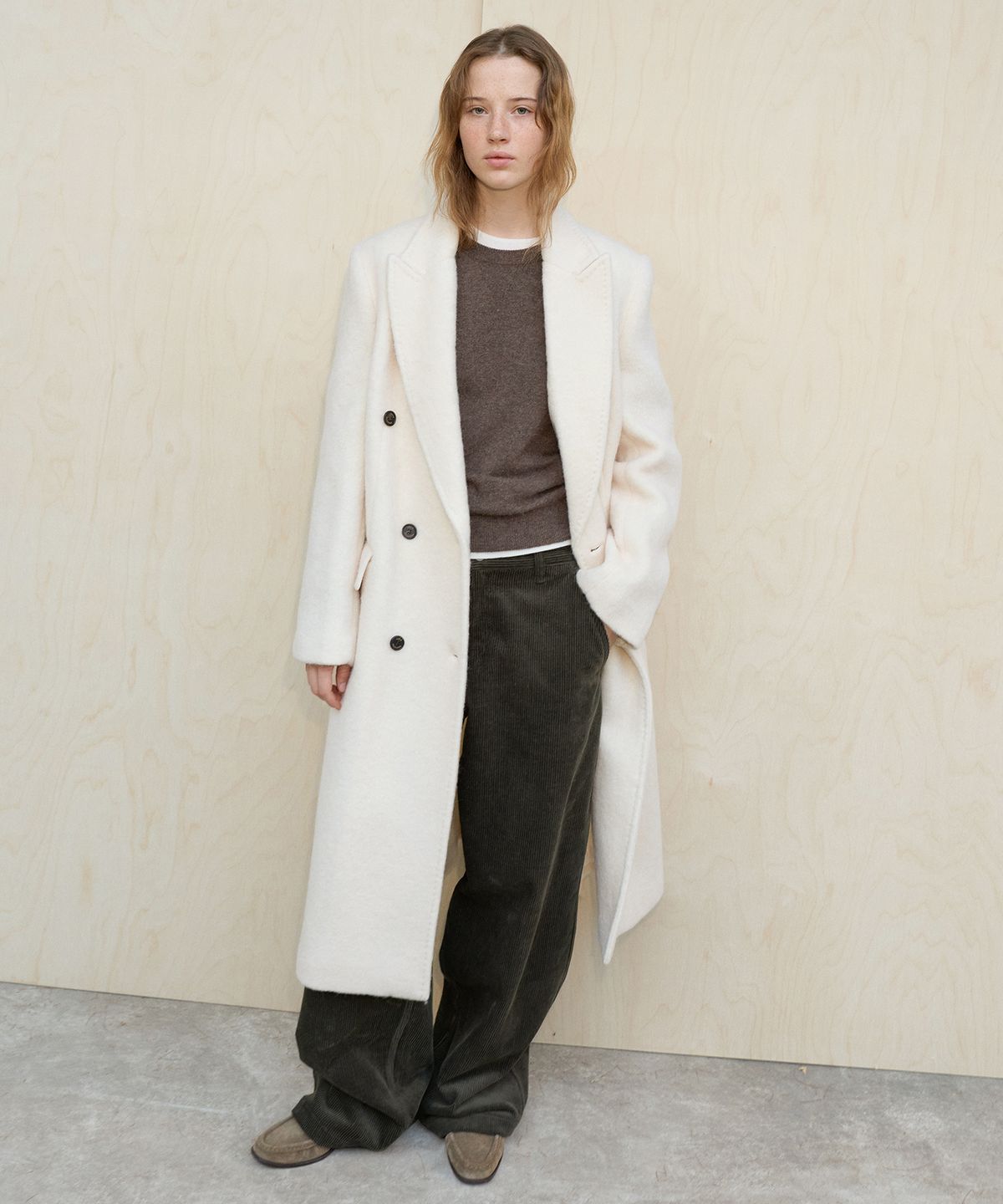 르바(LEVAR) Hairy Alpaca Blended Classic Coat - Vanilla Cream