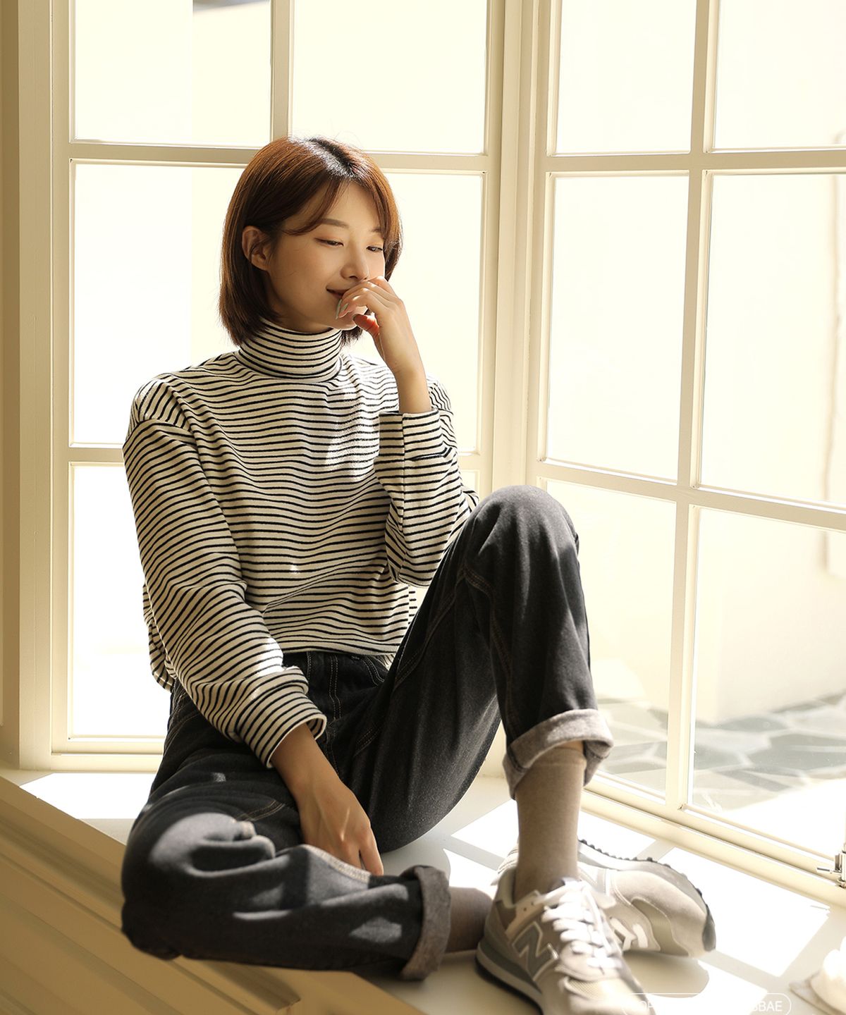 빼빼(BBAEBBAE) 기모 스탠다드 블랙 일자 데님 팬츠