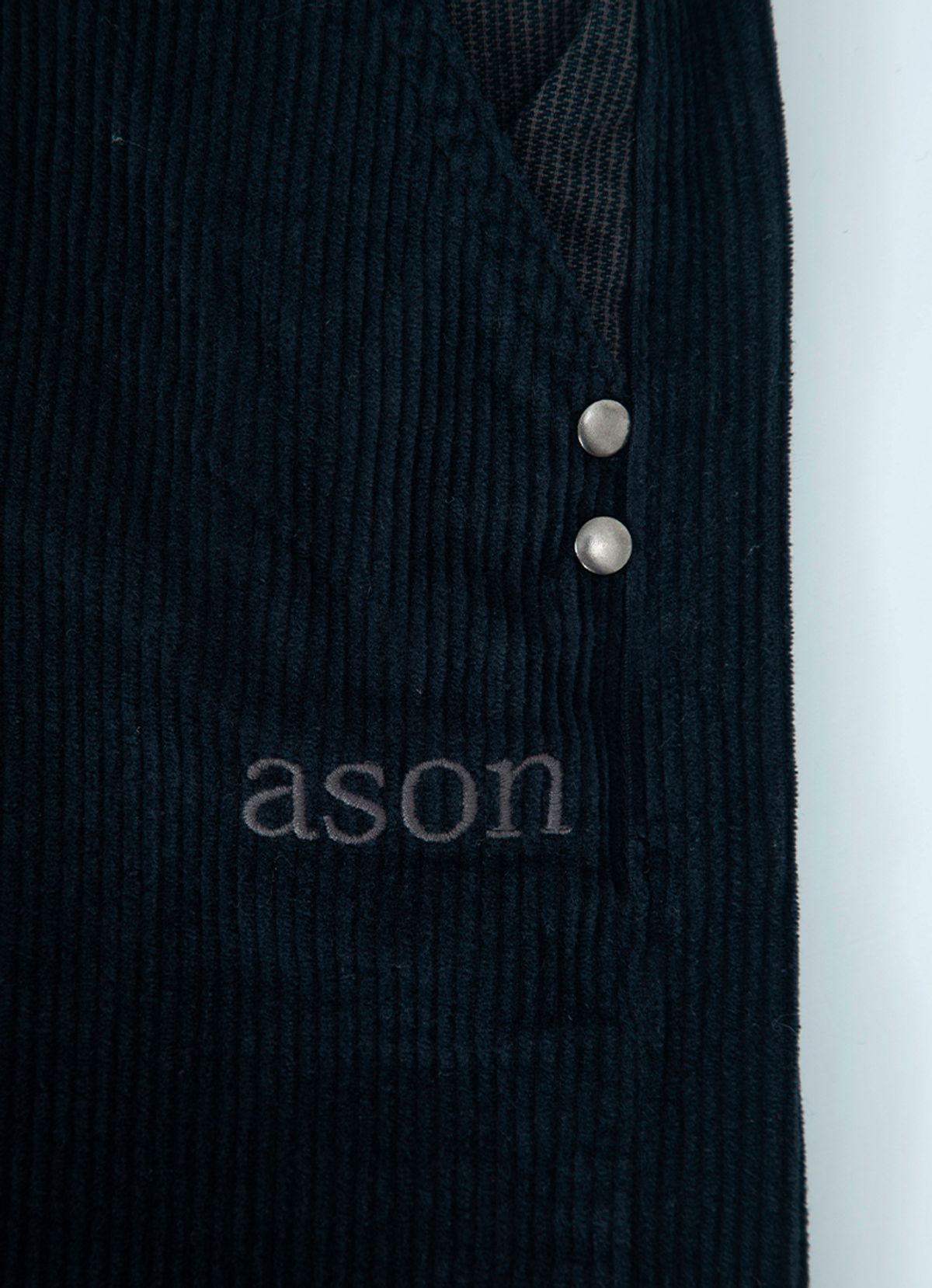 애즈온(ASON) KNOCK CORDUROY PANTS