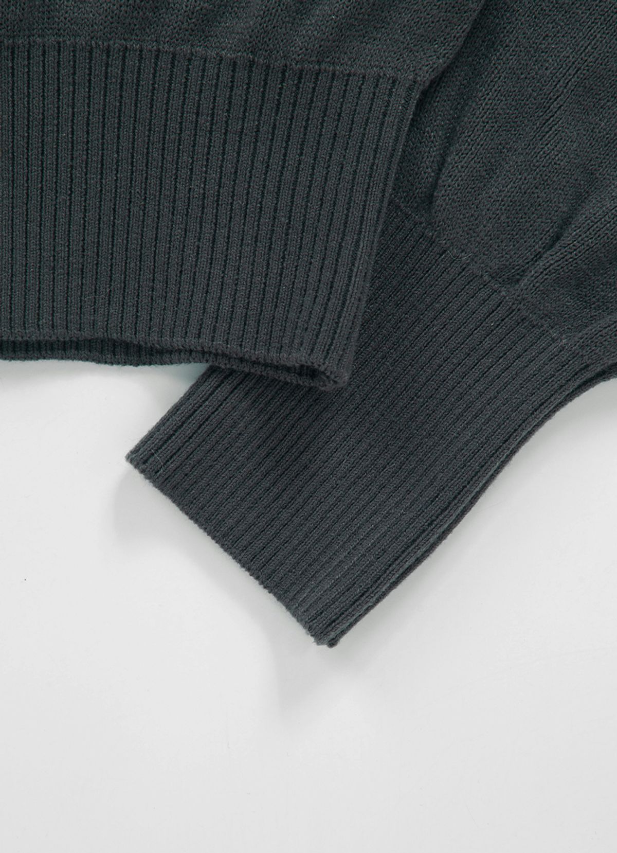 애즈온(ASON) MOLLY CROP KNIT / CHARCOAL