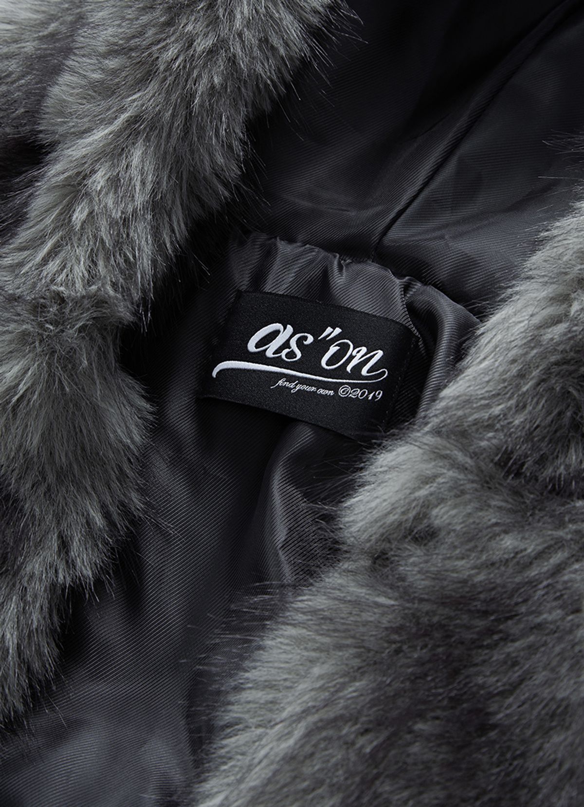 애즈온(ASON) KOA HOOD FUR JACKET / GRAY