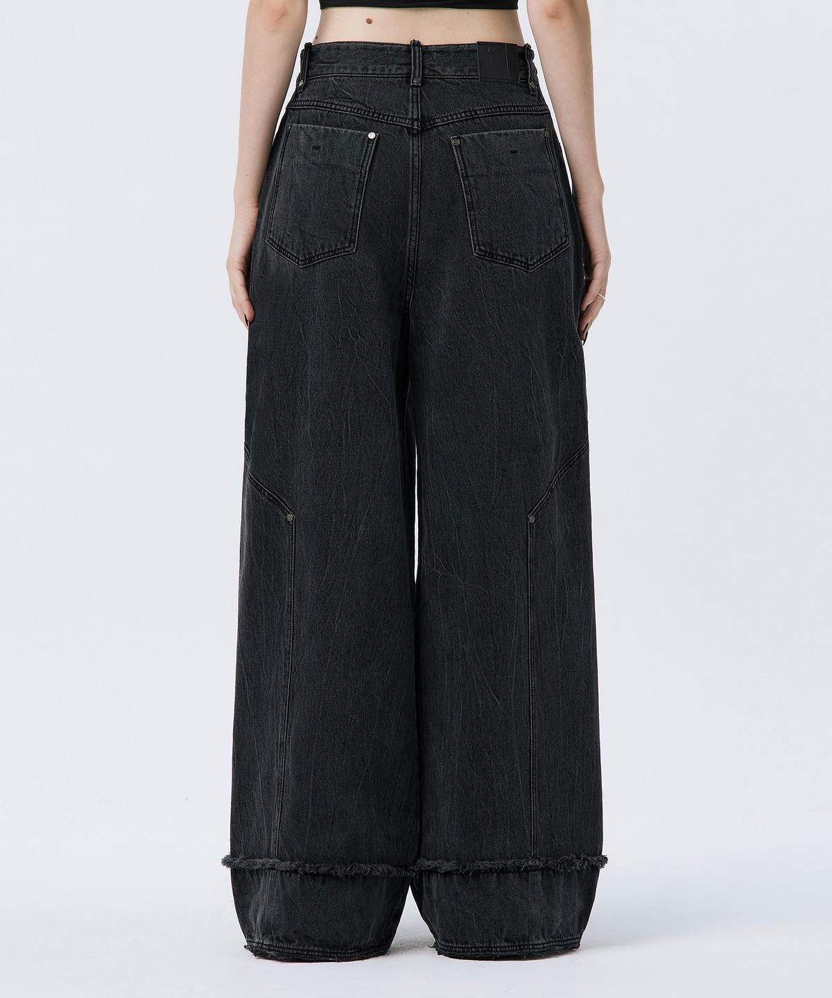 트리밍버드(TREEMINGBIRD) Turn-up Wide Denim Pants [ Black ]