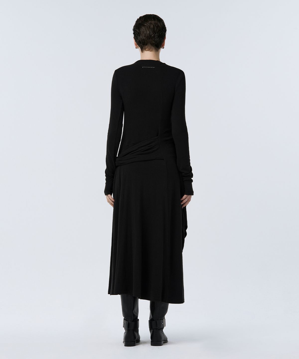 트리밍버드(TREEMINGBIRD) Draped Jersey One-piece [ Black ]