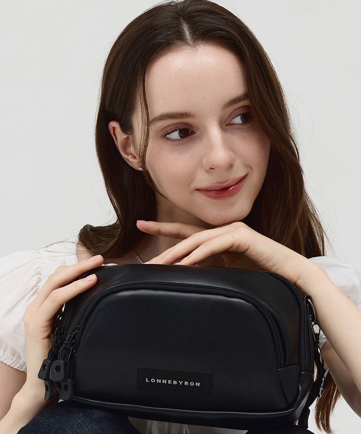 론네바이론(LONNEBYRON) 도난방지 야키백 더블랙 레더 / Yaki bag the BLACK Leather 남여공용 포켓 여행가방