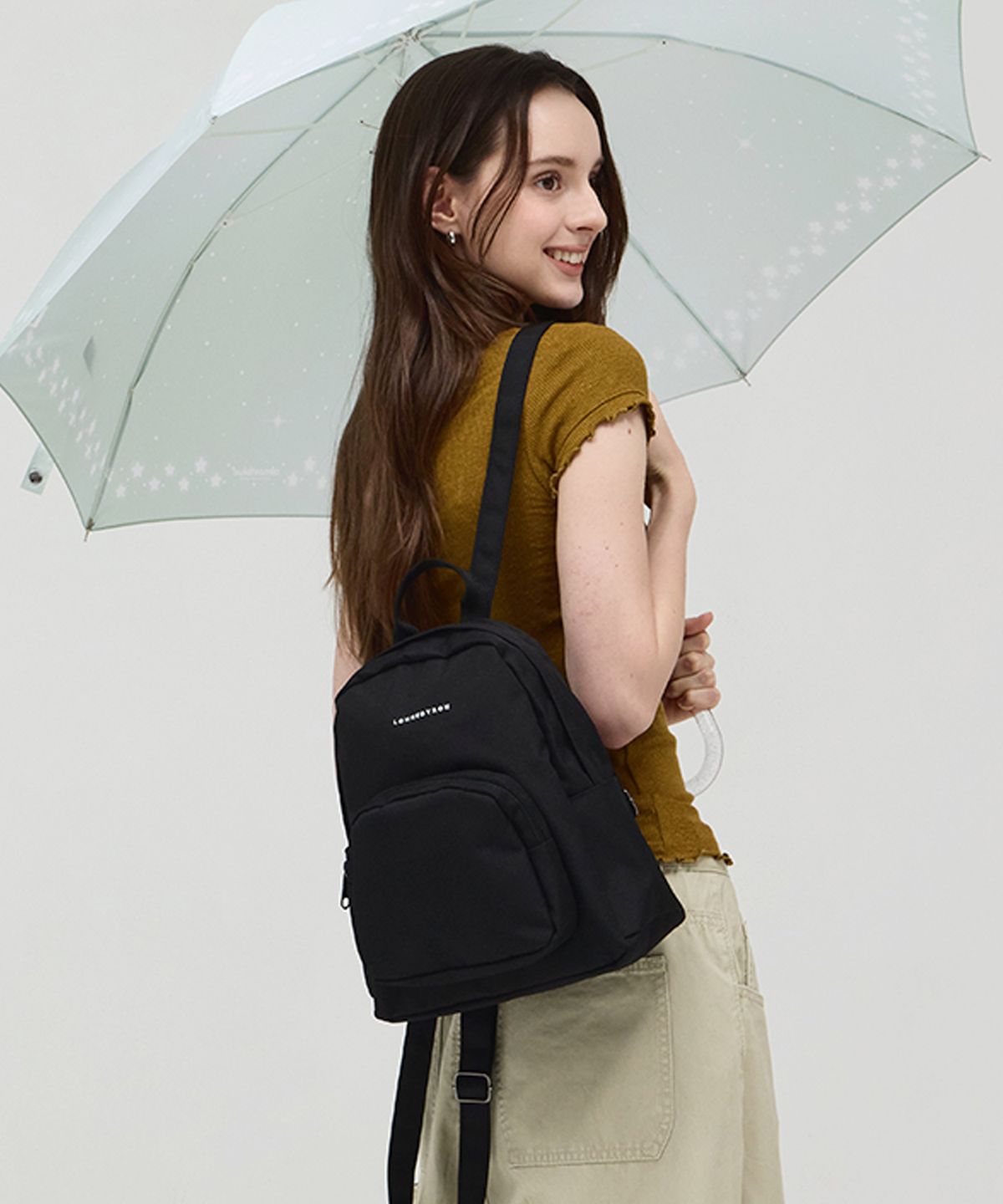 론네바이론(LONNEBYRON) Yaki Backpack S 야키백팩S 미니 백팩
