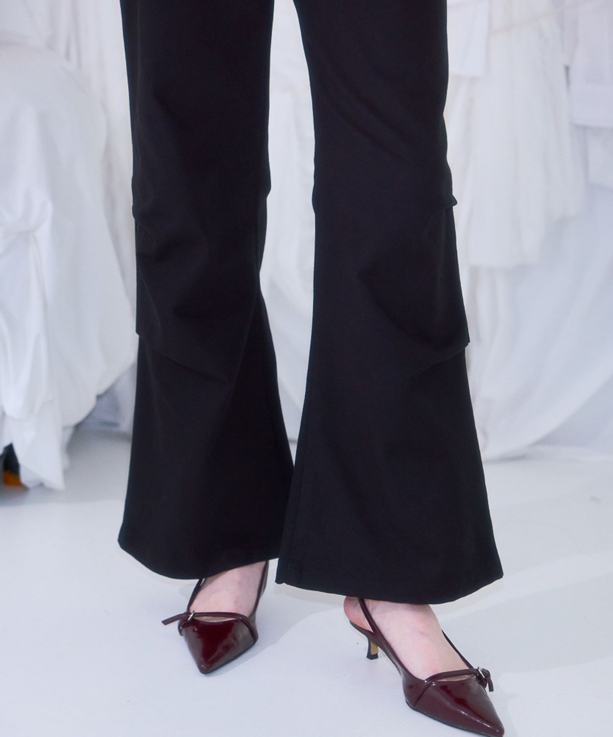 로제프란츠(ROSEFRANTZ) Skirt Layered Bootcut Pants [Black]