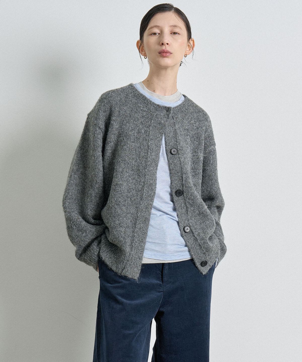해브 앤 해브(HAVE8HAVE) ALPACA HIDDEN CARDIGAN_DARK GRAY