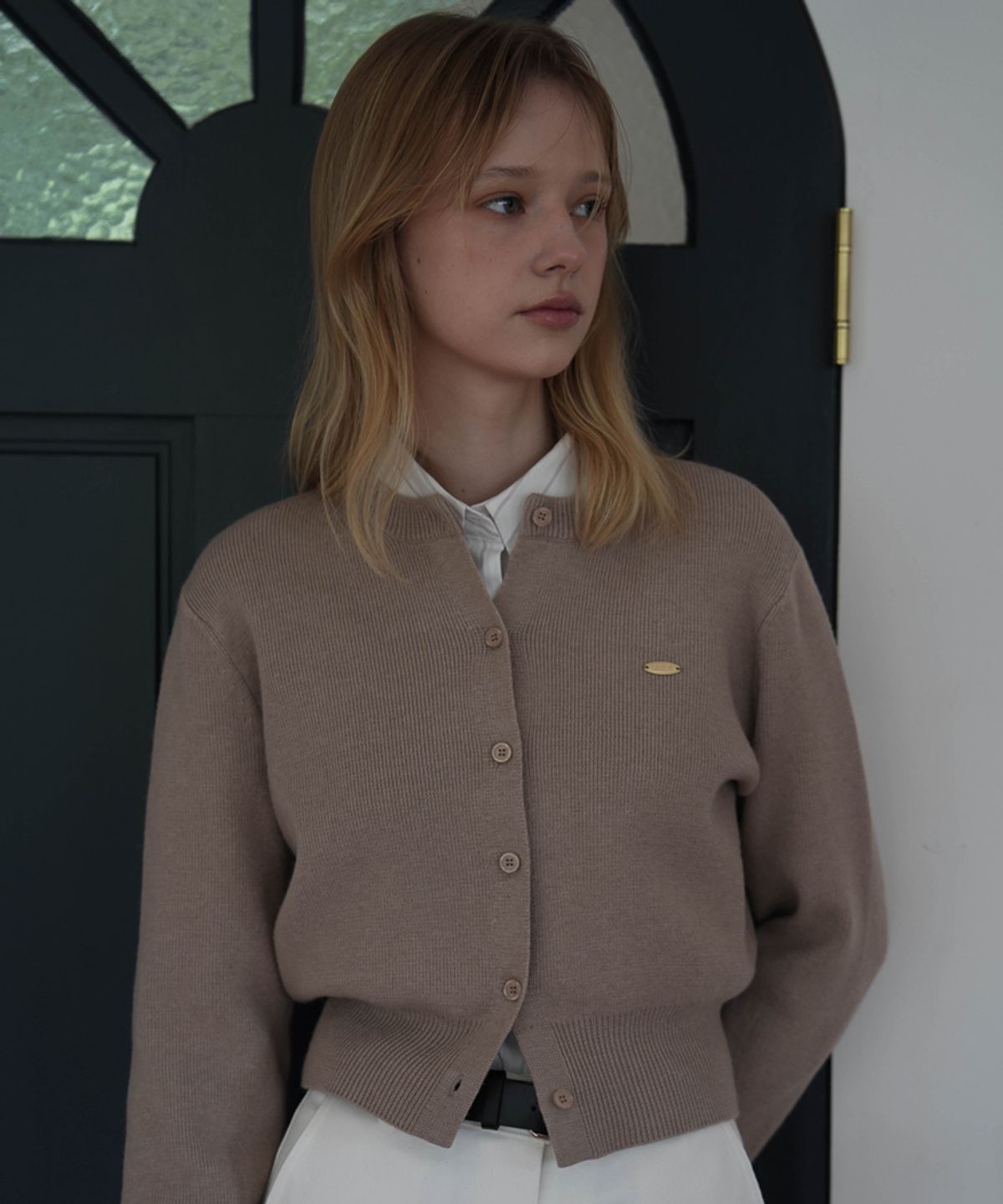 드헤베(DEHEVE) Basic Round Knit Cardigan [Beige]