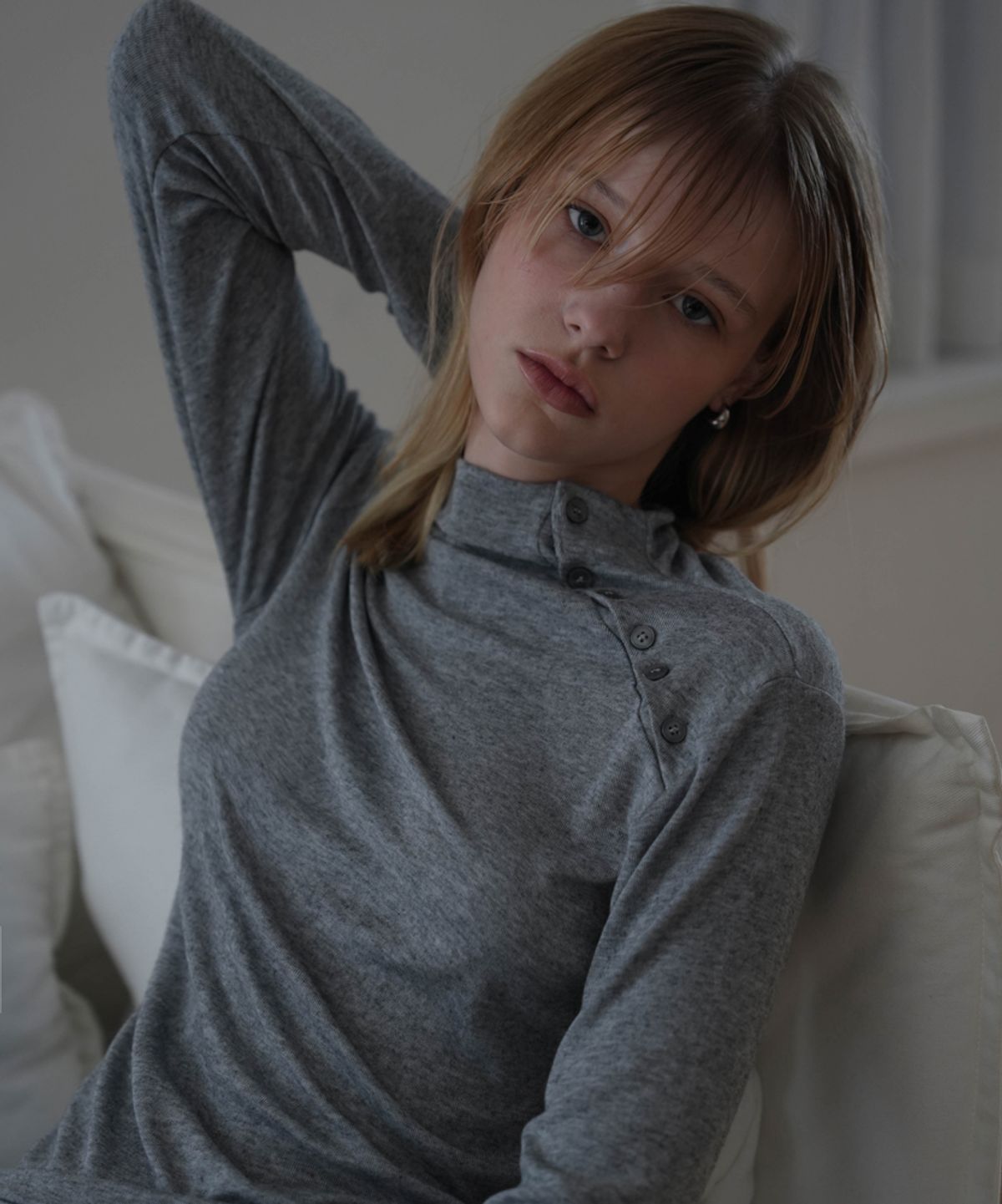 드헤베(DEHEVE) Half-Neck Button Long sleeve [Gray]