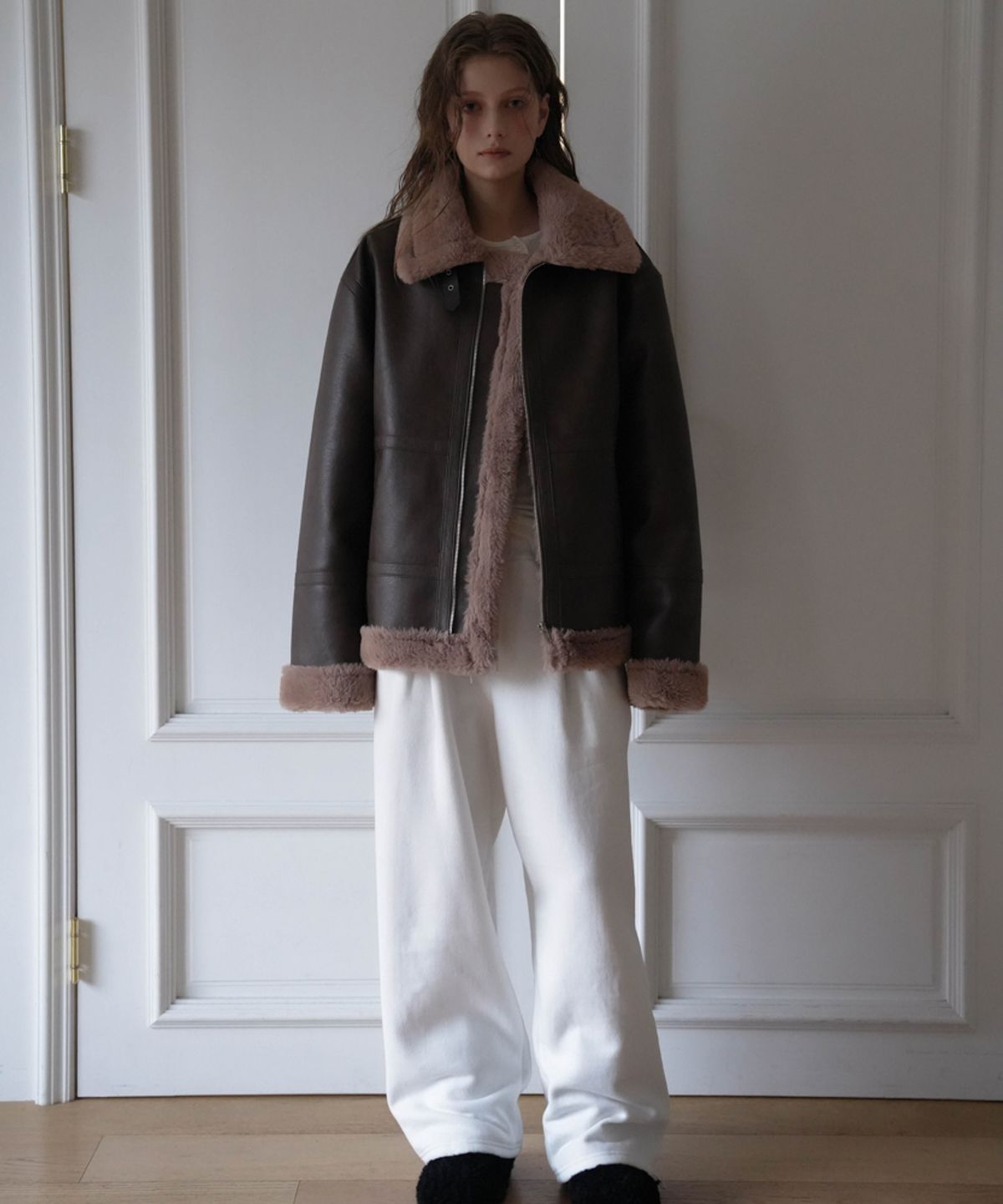 드헤베(DEHEVE) Leather High-Neck Mustang [Brown]