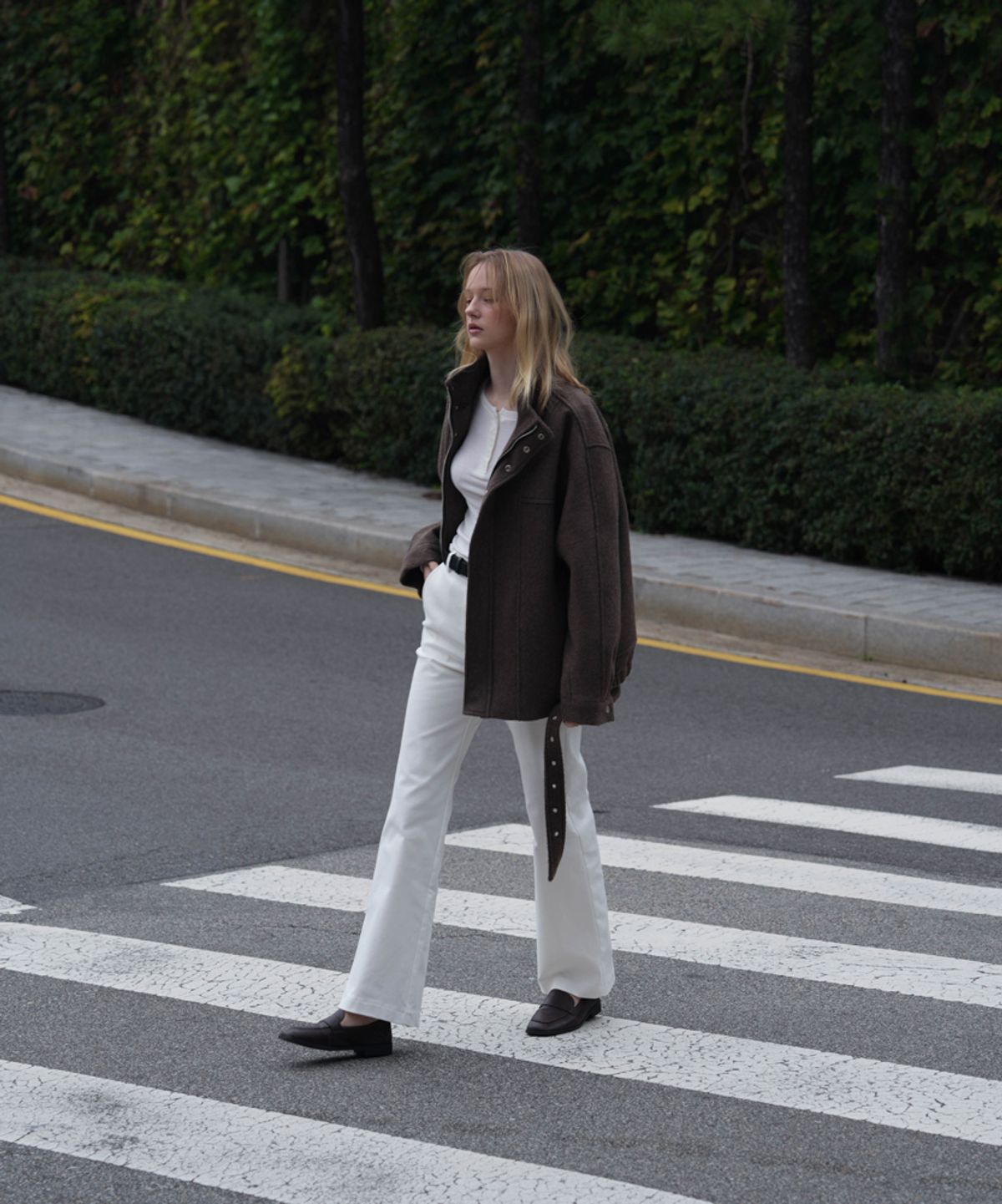 드헤베(DEHEVE) Belted Wool Half Jacket [Brown]