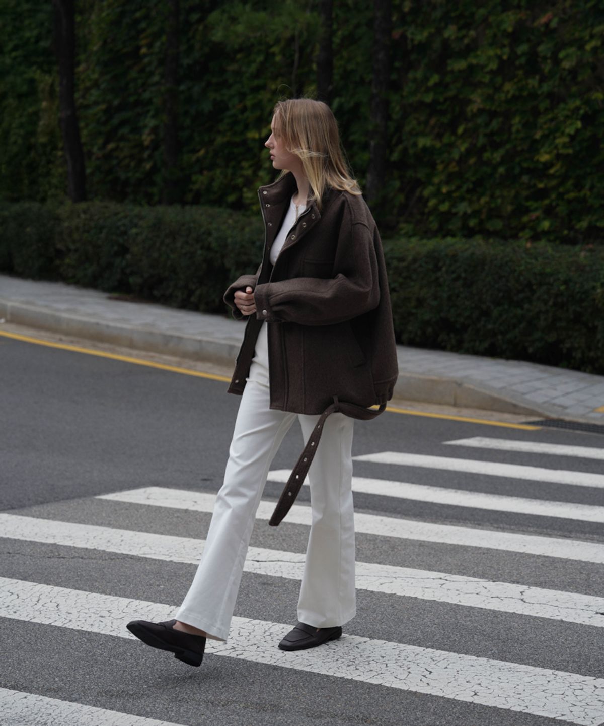 드헤베(DEHEVE) Belted Wool Half Jacket [Brown]