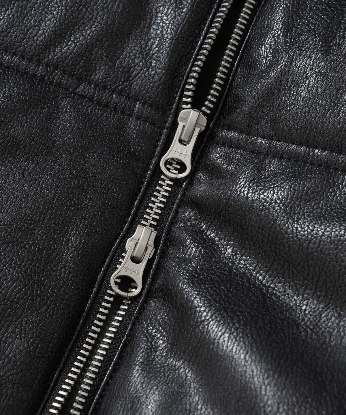 낫포너드(NOT4NERD) Knit Sleeve Puffer Jacket - Black