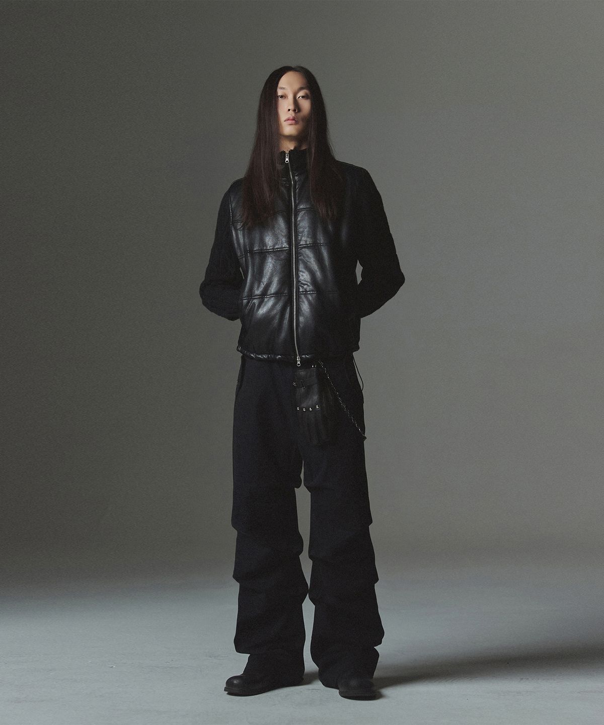낫포너드(NOT4NERD) Knit Sleeve Puffer Jacket - Black