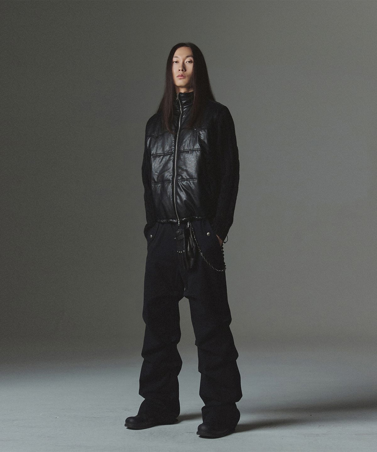 낫포너드(NOT4NERD) Knit Sleeve Puffer Jacket - Black
