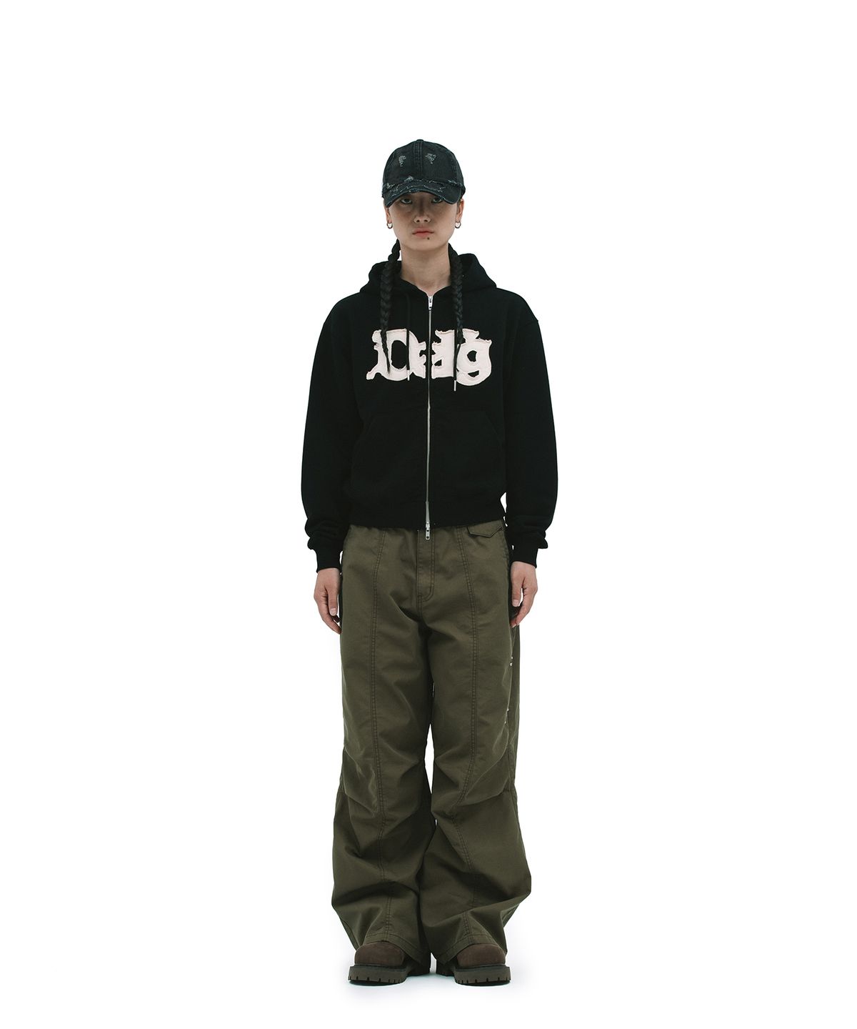 데프가먼츠(DEFGARMENTS) CUTTING LOGO HOOD ZIP UP [3 COLOR]
