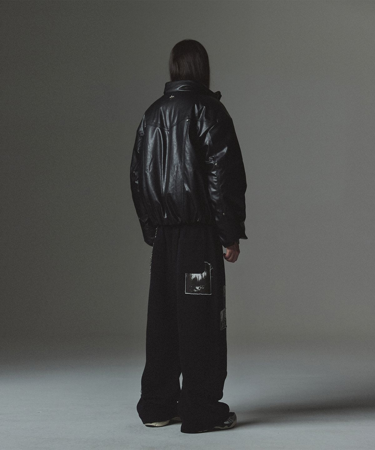 낫포너드(NOT4NERD) Panel Stud Puffer Jacket - Black