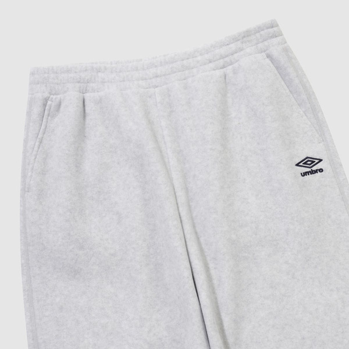 엄브로(UMBRO) 플러스플리스 2WAY 스트레이트 팬츠 라이트 그레이 UQ423CFPN1
