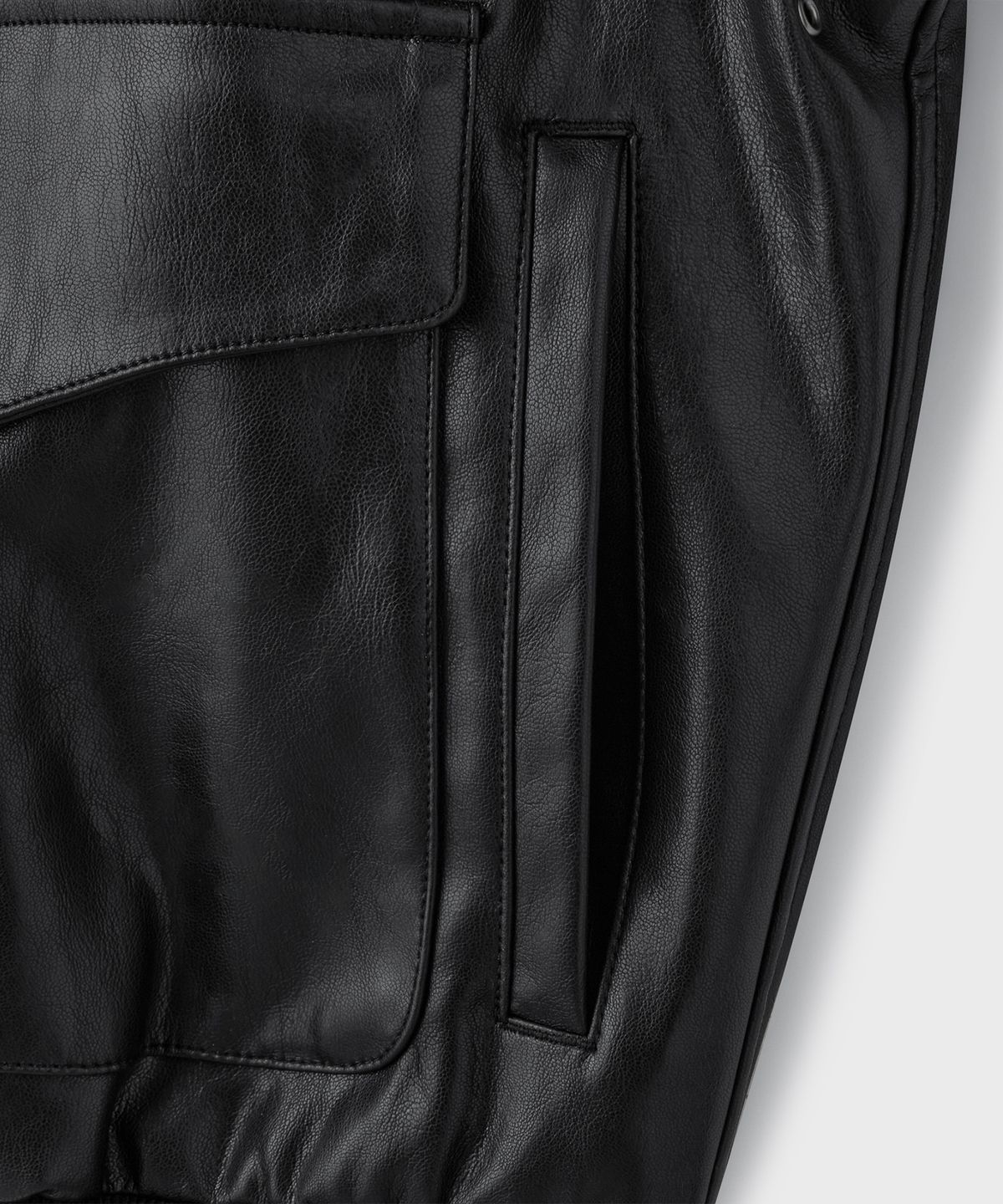 브랜디드(BRANDED) FAKE LEATHER A-2 JACKET [BLACK]