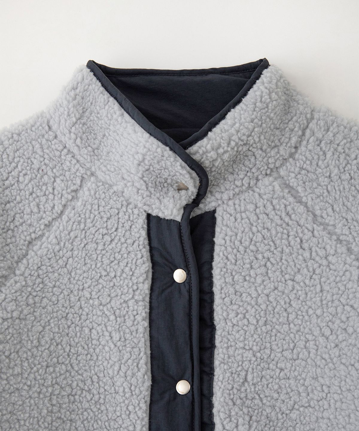 썸웨어버터(SOMEWHEREBUTTER) Poppy Fleece Jumper - Ash Blue