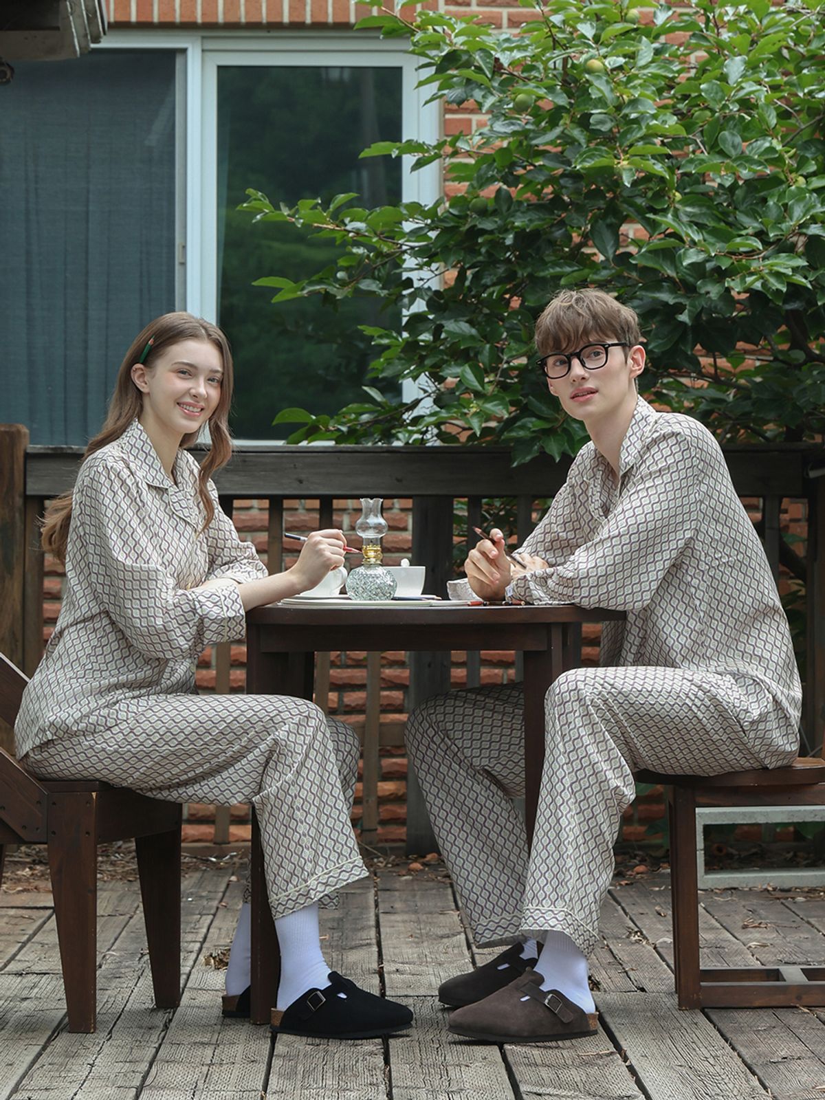 주디앤(JUDYN) 플레잉 클린핏 커플잠옷 긴팔 파자마 상하의 세트
