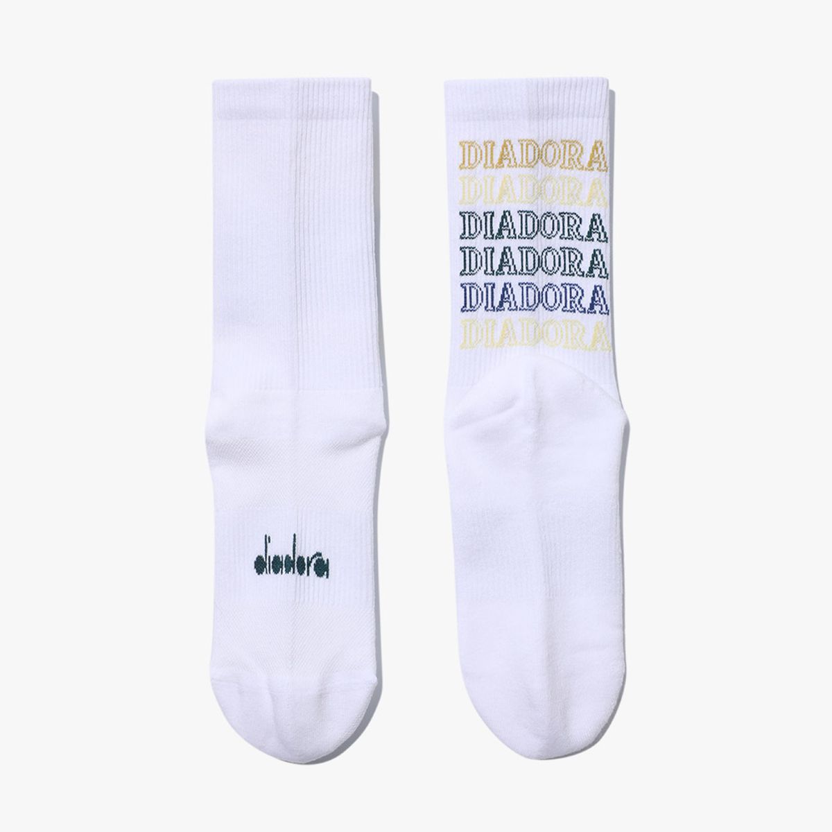 디아도라(diadora) 리피트 로고 미드 삭스 GREEN
